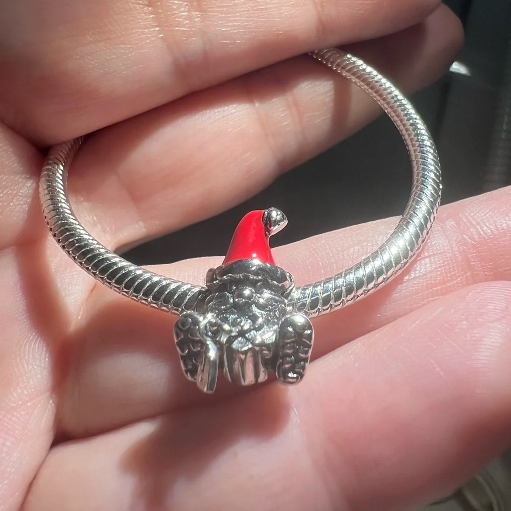 Seated Santa Charm